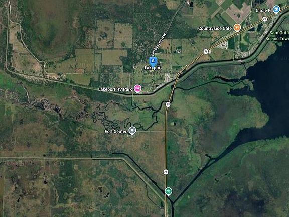 3rd image of 1070 Red Barn Rd