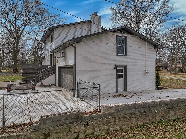 248 Bell Rd — Photo 35