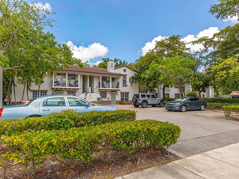 3525 NW 114th Ln — Photo 32
