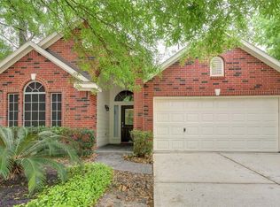 95 Genesee Ridge Dr, Conroe, TX 77385