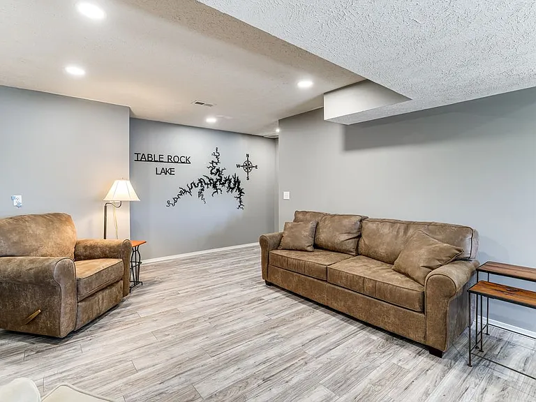 24311 Raintree Ln — Photo 12