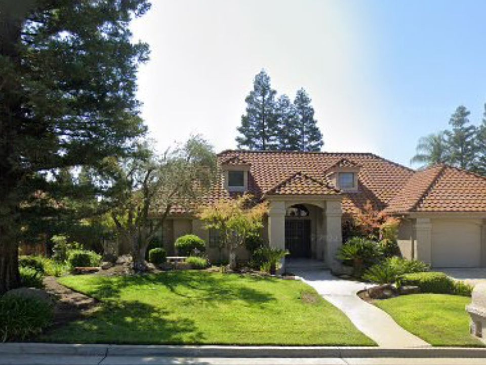 1st image of 9374 N Woodmont Dr