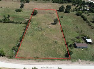 2597 Lacy Ln, Bedias, TX 77831