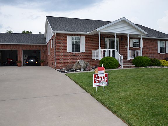 2nd image of 172 Greenbrier Ln