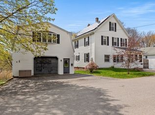 11 River St, Amesbury, MA 01913