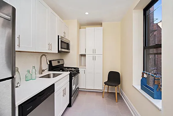 Sold by Keller Williams NYC | media 29