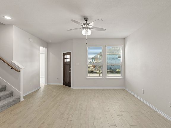 4th image of 5418 Runnel Rd