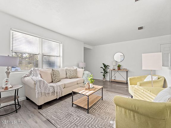3rd image of 5729 OLIVER Street