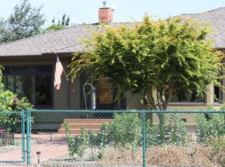 1825 Drake Hill Rd, Fortuna, CA 95540