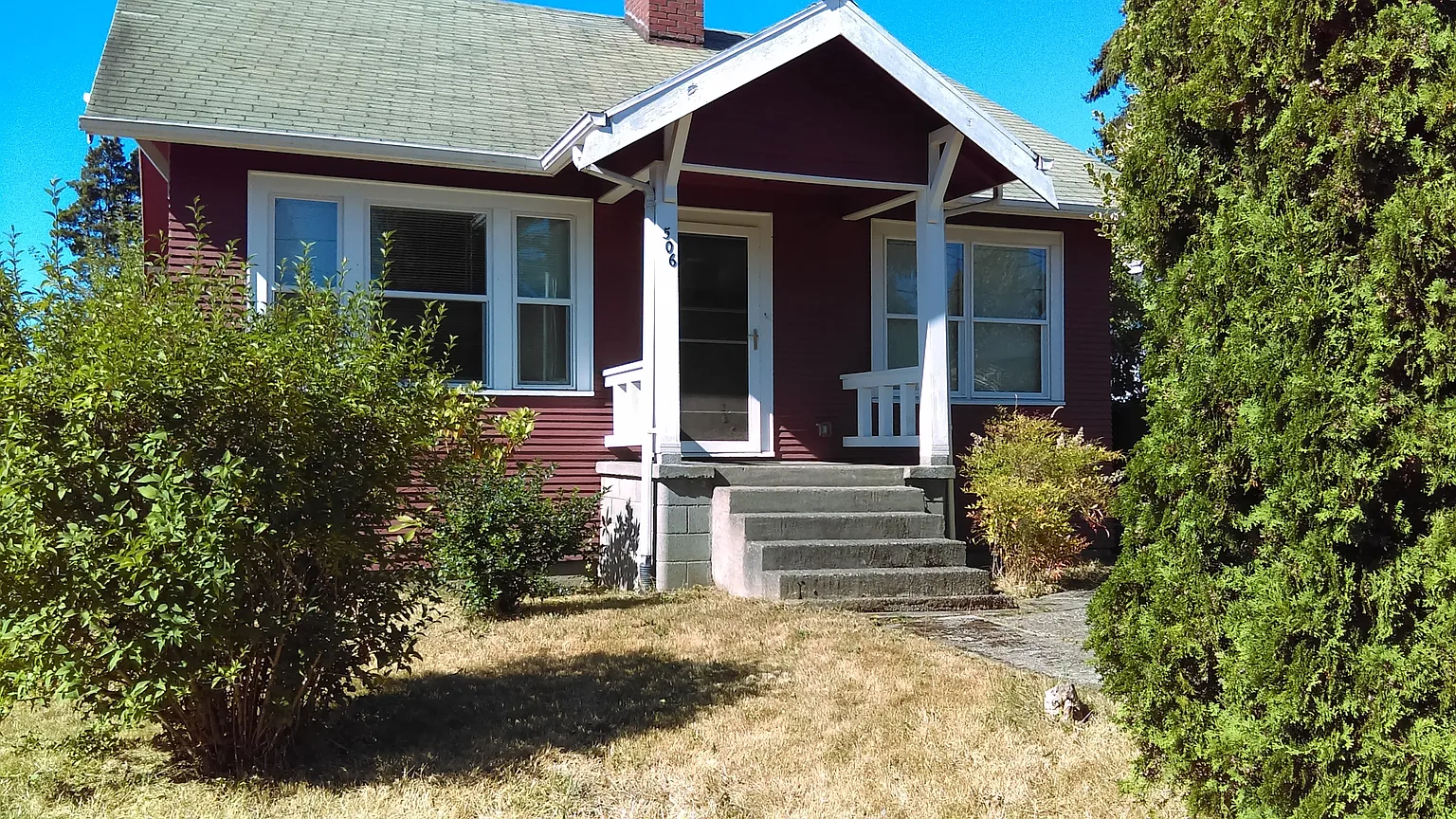 506 S Henderson St photo 1
