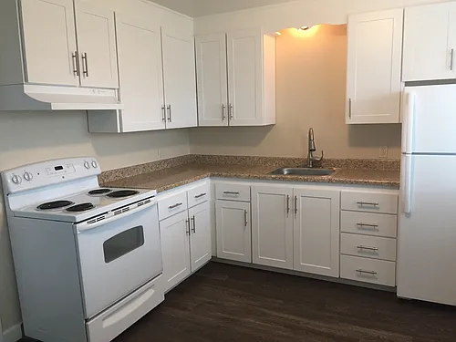 750 Hawthorne St #2 Photo 1