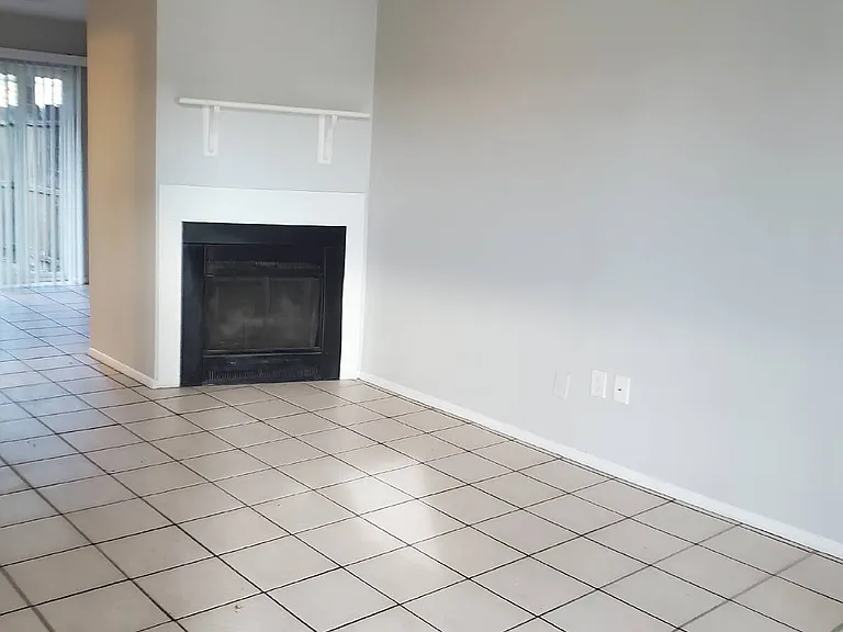 9228 N 7th Ave #2 — Photo 12