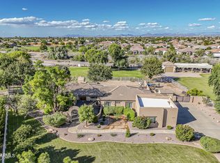 24124 S Cloud Creek Trl, Queen Creek, AZ 85142