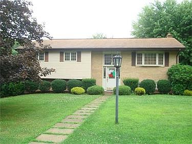3rd image of 1517 Orchard Dr