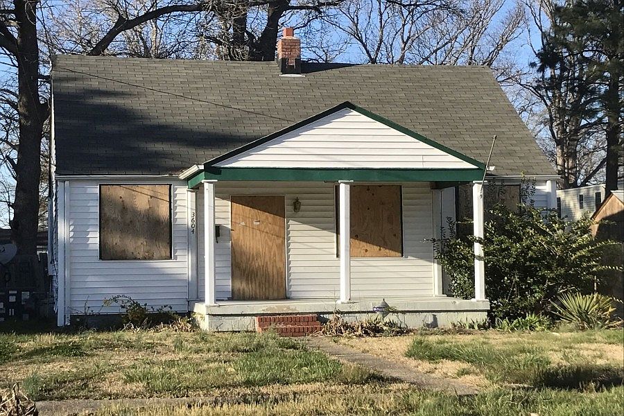 1st image of 3604 Commonwealth Ave