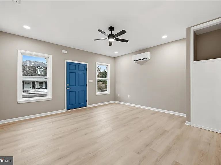 222 S Kent St — Photo 8