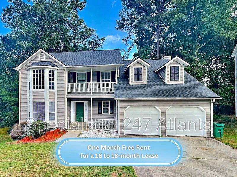 6 bed, 2.5 bath, 2334 sqft, $2,395 — Photo 1