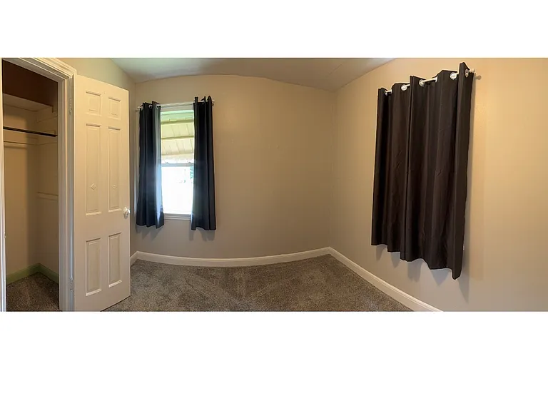 628 Rosewood Ave — Photo 5