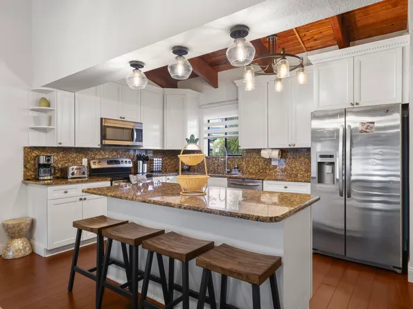 15881 SW 8th Avenue, Delray Beach, FL 33444