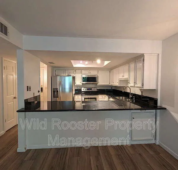 1808 K St #L-2 — Photo 7