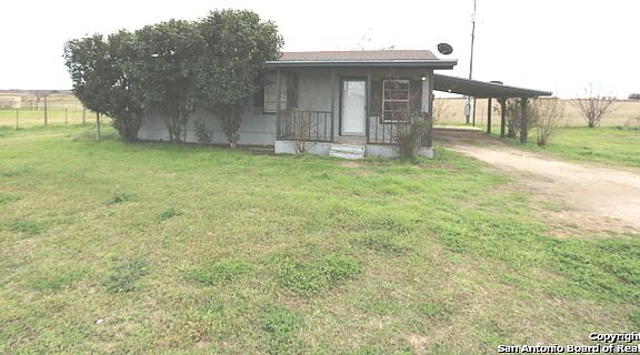 3rd image of 15865 Us Highway 87 W