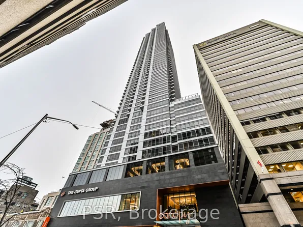 395 Bloor St E #4409, Toronto, ON M4W 1H7