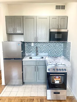 Rented by Compass | media 3