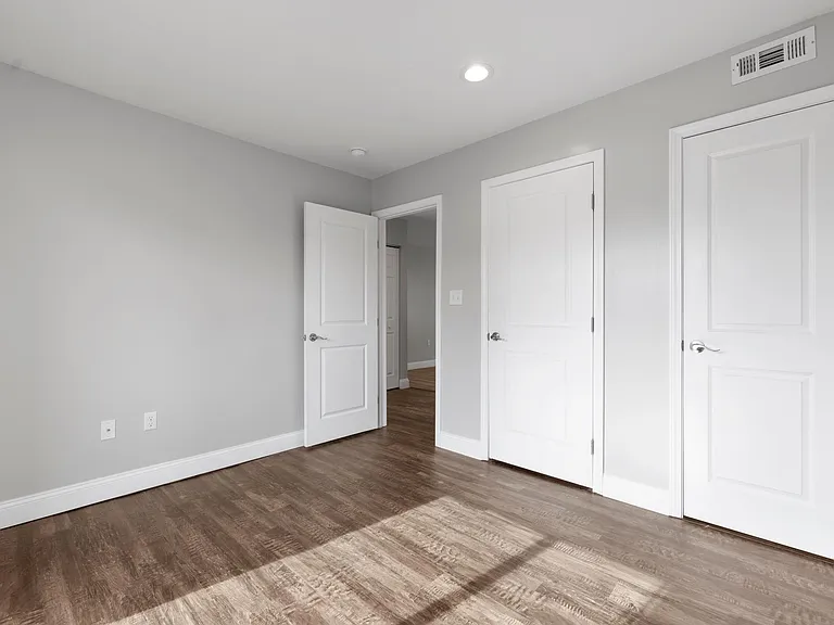 274 McCullough St #5 — Photo 7
