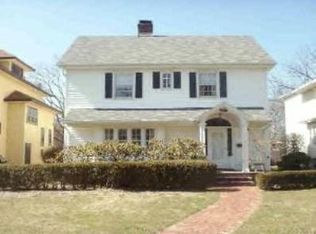 981 S Evergreen Ave, Kankakee, IL