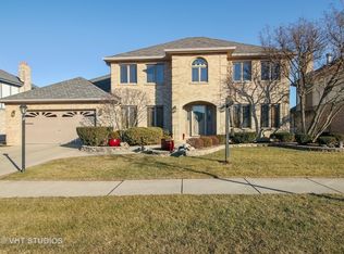 15025 Moorings Ln, Oak Forest, IL 60452
