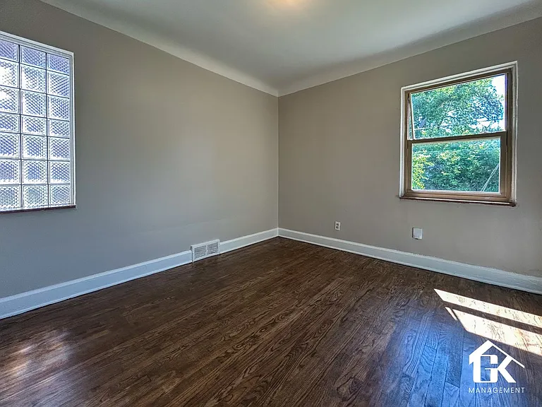 18461 Washburn Ave — Photo 19