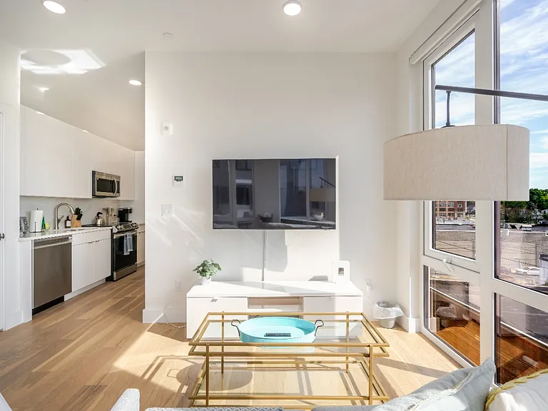 36-38 Hichborn St #401A — Photo 19