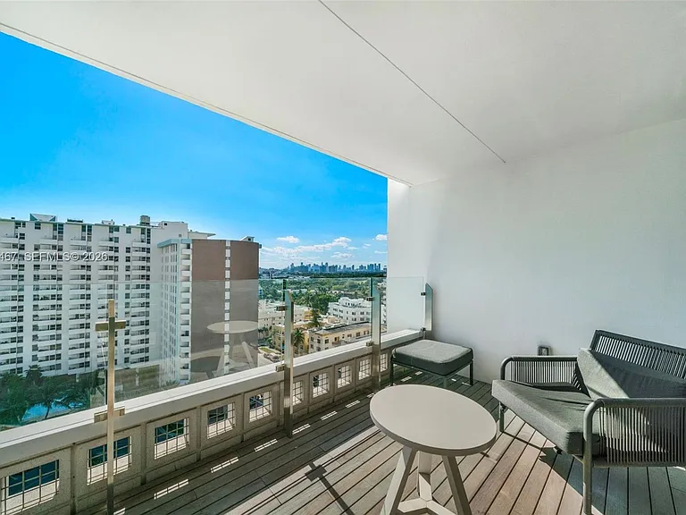 2901 Collins Ave #1204 — Photo 20