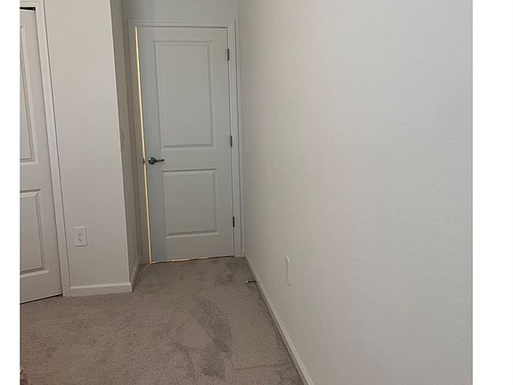 3rd image of 2926 Savoir Ave #0