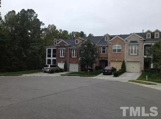 1924 Whirlaway Ct, Cary, NC 27519
