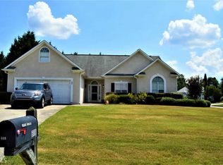 608 Washington Dr, Jonesboro, GA 30238