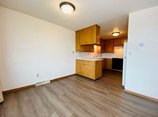 3037 Humboldt Rd, Green Bay, WI 54311