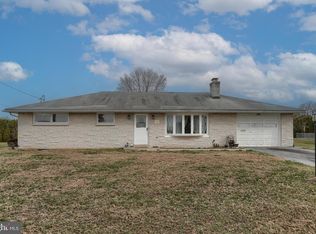 905 Skyline Dr, Lebanon, PA 17046