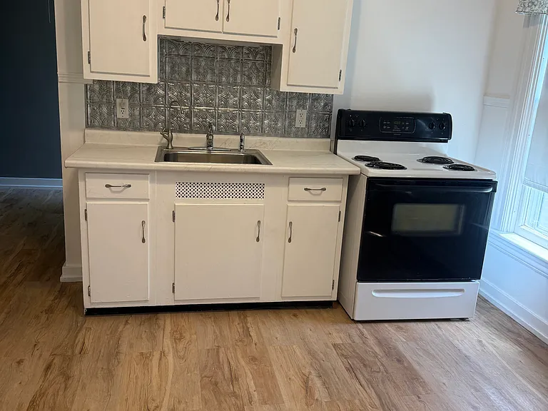216 Stuart Ave #3 — Photo 7