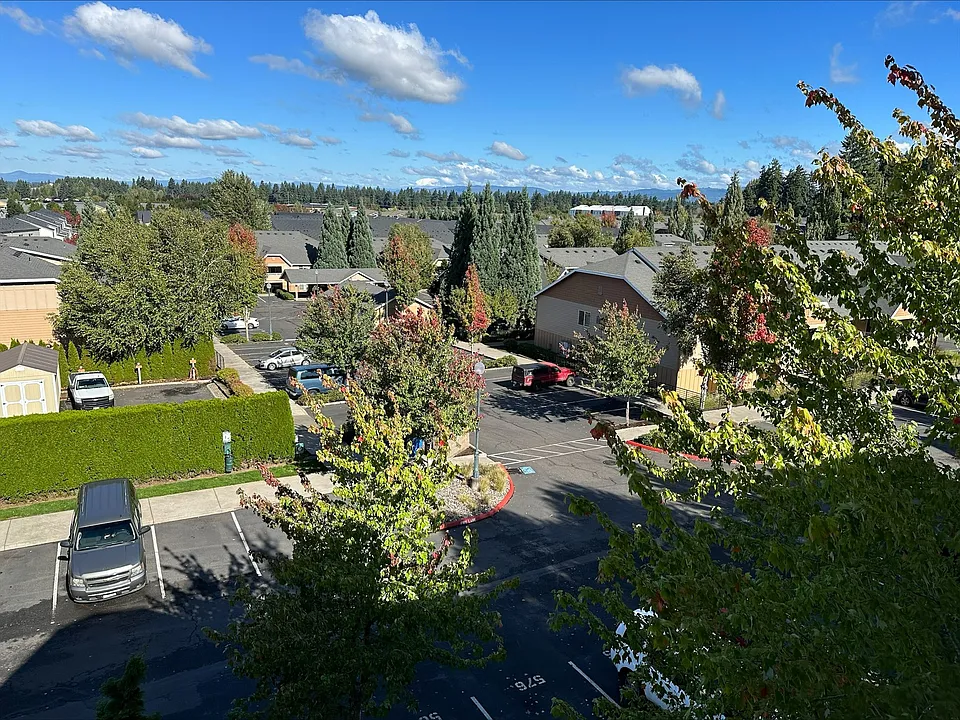Mission Hills Apartments