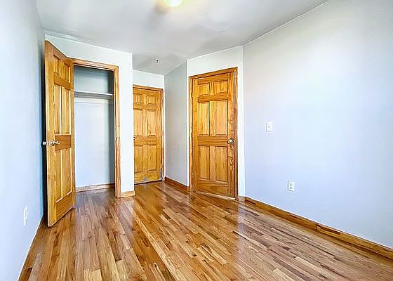 5th image of 690 Metropolitan Ave APT 3