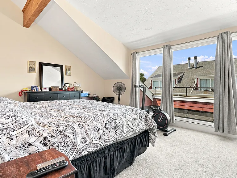 150 Quincy Shore Dr #17 — Photo 8