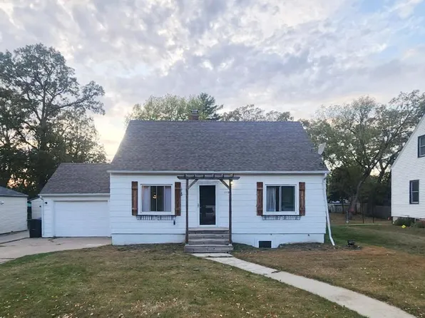 1118 Phinney Ave, Detroit Lakes, MN 56501