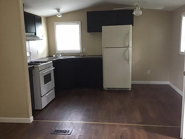 2nd image of 52 Upper Royalton Ter