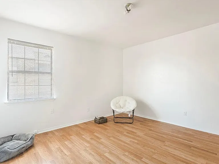 401 12th Ave SE #160 — Photo 4