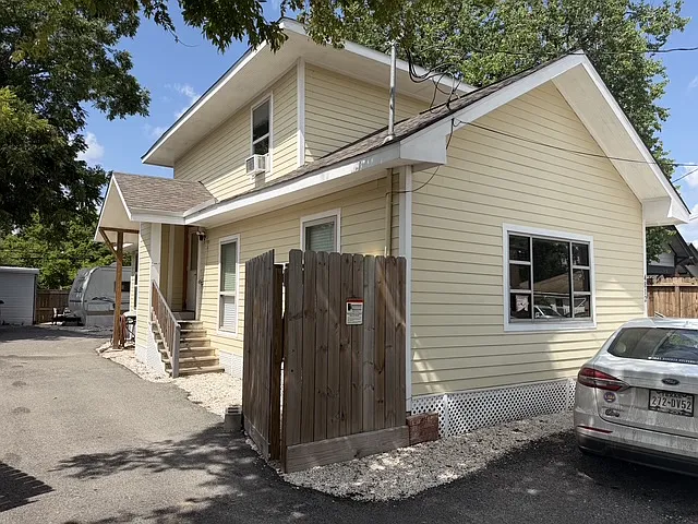 4812 Oakland St #2 — Photo 14