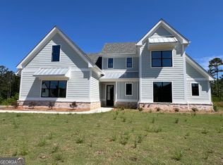 155 Hawthorne Ln, Forsyth, GA 31029