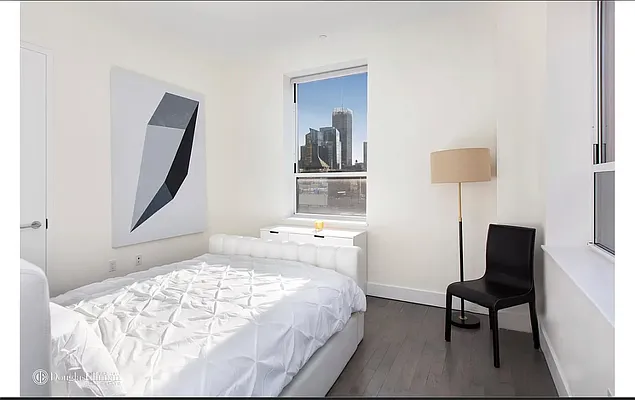 Rented by Douglas Elliman | media 19