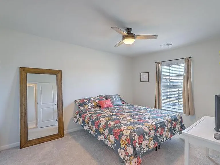 115 Sequoia Ln — Photo 37