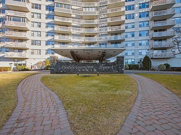 2nd image of 2100 Linwood Ave APT 12B